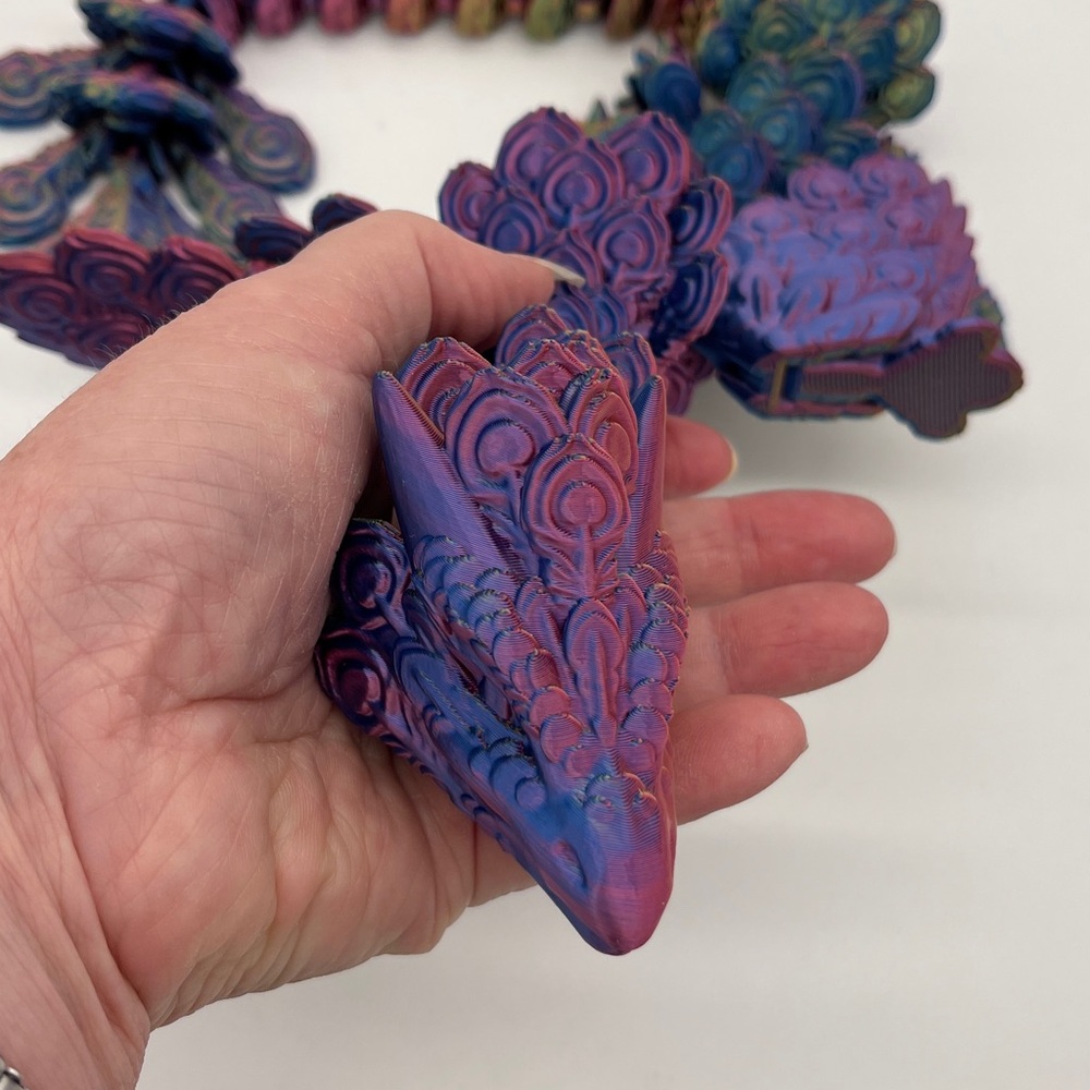 3D printed Articulated Peacock Winged Dragon π Fidget Toy Fun Collectible β¦ - Picture 3 of 3